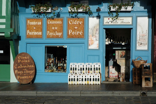 Cider seller in Honfleur