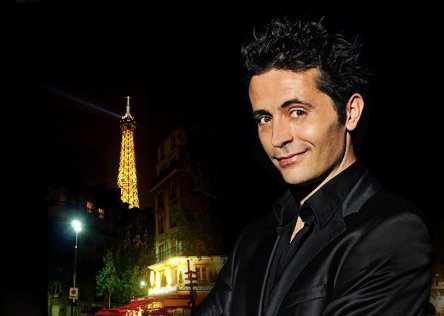 Night show in Paris Night show in Paris