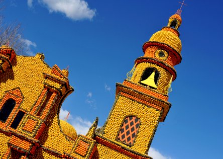 Menton Lemon Festival on the French Riviera