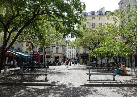 Place Sainte Catherine in Le Marais, Paris