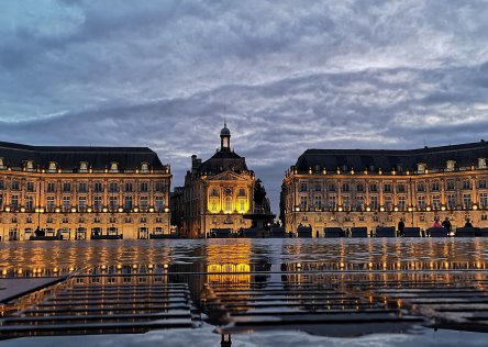 Place de la Bourse, Bordeaux