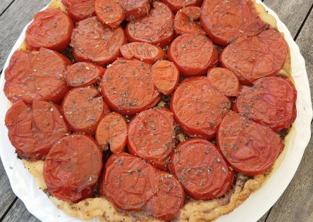 Tomato tarte tatin