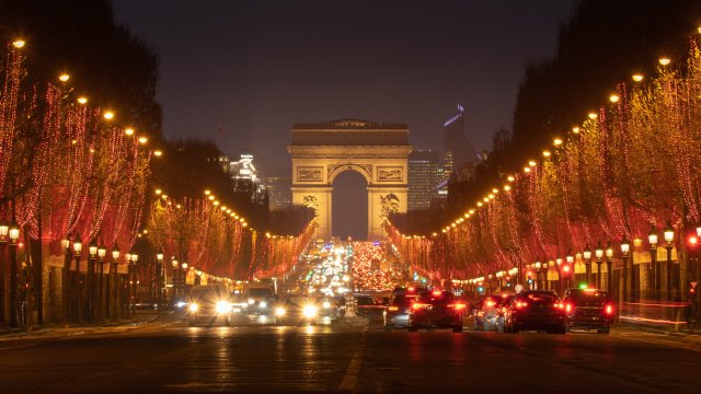 Arc de Triomphe in Paris at Christmas