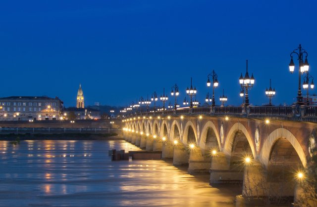 Pont de Pierre Bridge in Bordeaux Pont de Pierre Bridge in Bordeaux