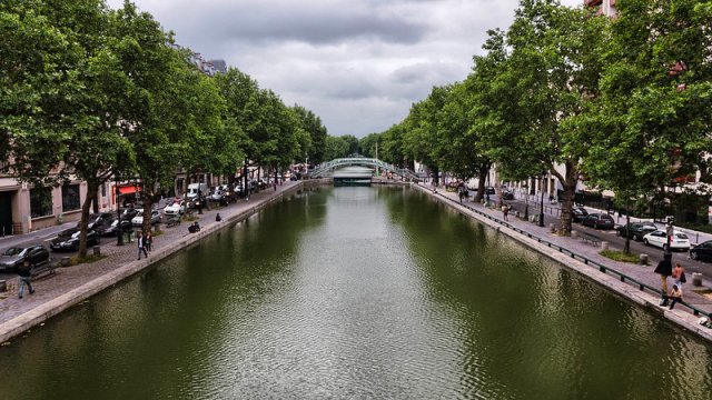 Canal Saint Martin in Paris Canal Saint Martin in Paris