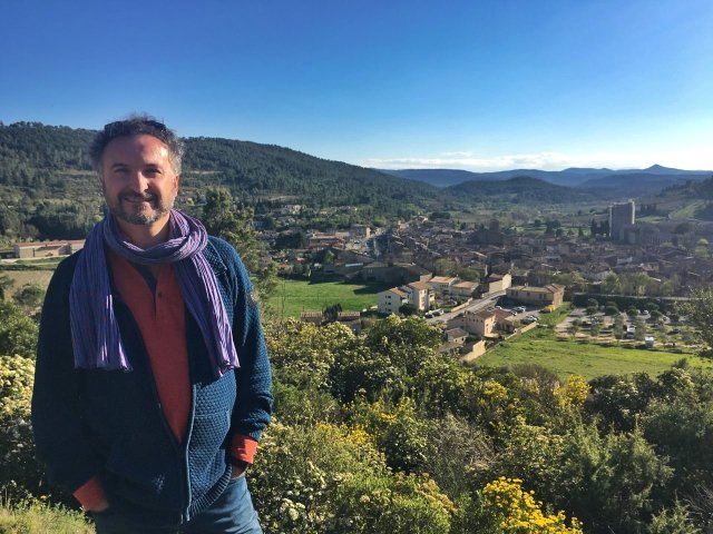 Tour Guide & Genealogist, Carlos Lluch Tour Guide & French Genealogist, Carlos Lluch