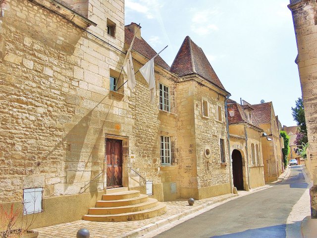 Obédiencerie monastery - the birthplace of Chablis Obédiencerie monastery - the birthplace of Chablis