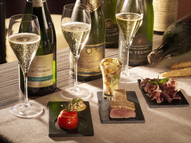 Champagne tasting in the Champagne region of France Champagne tasting in the Champagne region of France
