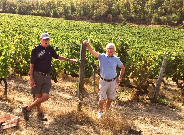 FJFY travelers Ron and Don from Canada in a Burgundy vineyard Travelers Ron and Don from Canada in a Burgundy vineyard