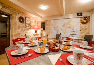 ...lovely hosts and delicious breakfasts ! ...lovely hosts and delicious breakfasts !