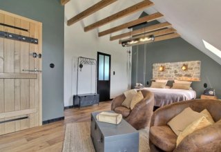 Enjoy a very spacious room...and explore the tip of Brittany Enjoy a very spacious room...and explore the tip of Brittany