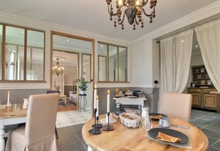 Your young and charming hosts have lovingly restored the house, with their guests’ comfort in mind. Your young and charming hosts have lovingly restored the house, with their guests’ comfort in mind.