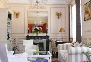 Relax at the swimming pool, playing billiards or in a nice living room