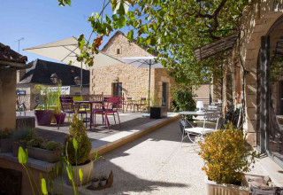 Stay in the heart of a typical Dordogne town...