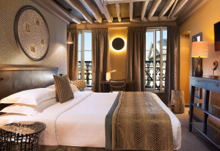 Paris boutique hotel room