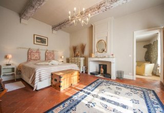 French B&B accommodation in Provence in an old stone house French B&B accommodation in Provence in an old stone house