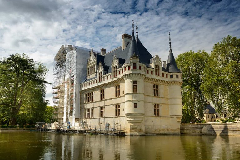 Azay le Rideau last scaffolding