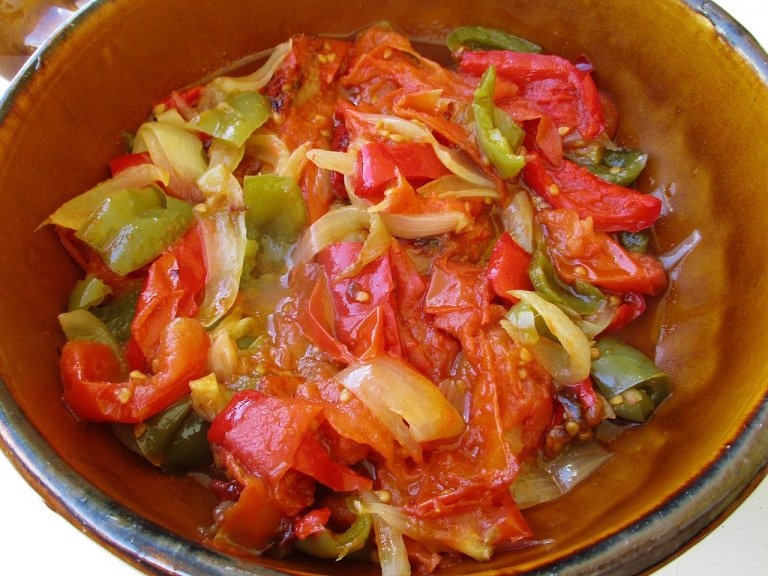 Piperade Basque recipe