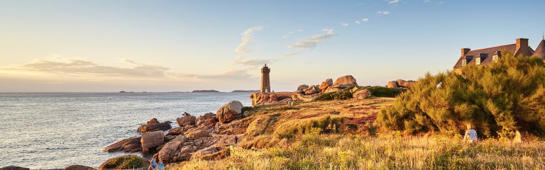 Pink Granite Coast at Sunset - ©Alexandre Lamoureux CRT Bretagne