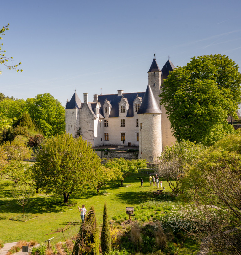 Le Rivau castle