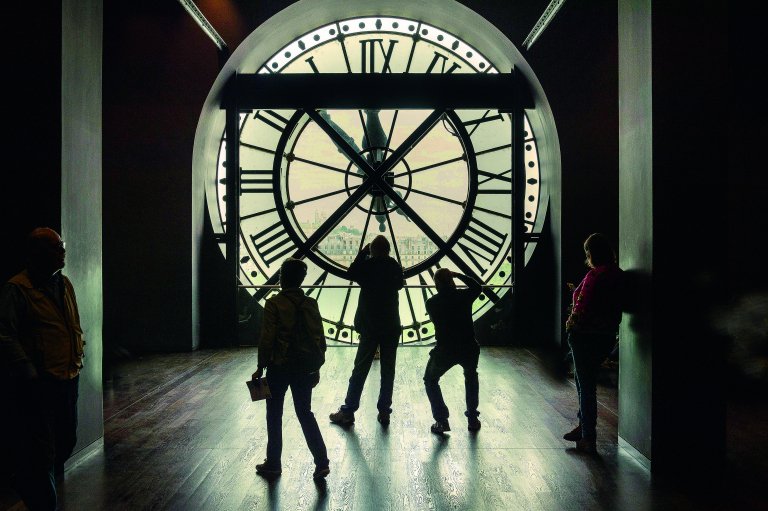 Musee d'Orsay clock - Le Louvre and Musee d'Orsay