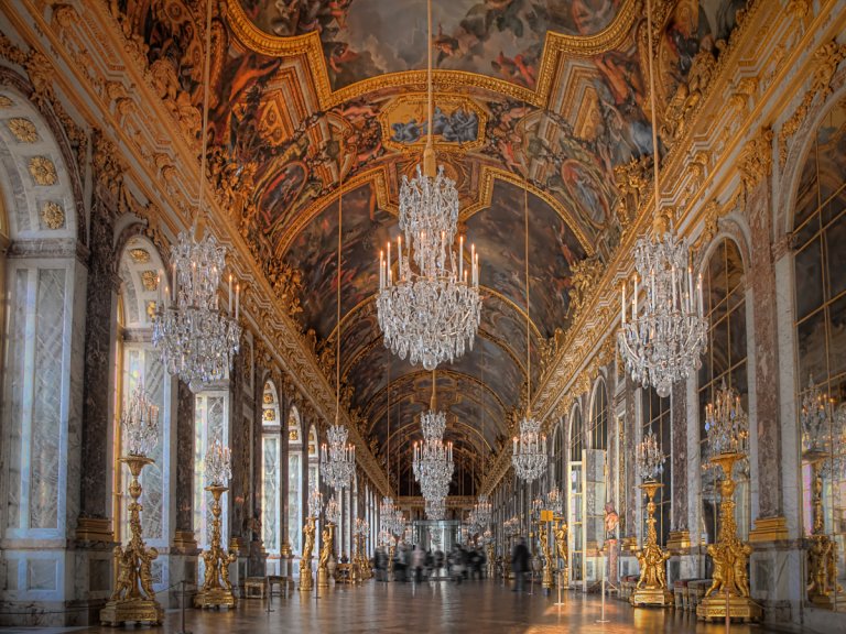 La Galerie des Glaces