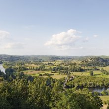 Castelnaud castle and the Dordogne river