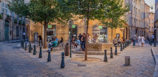 enjoy Provence towns