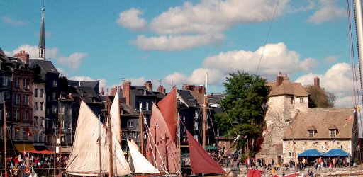 Honfleur - Chateaux of the Loire tour - loire valley castles tour