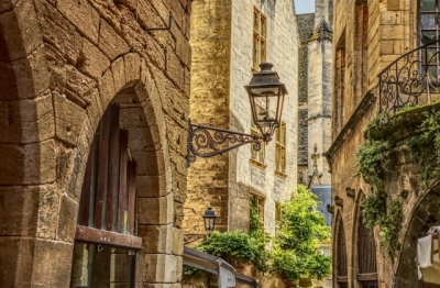 The golden medieval buildings in the old town of Sarlat