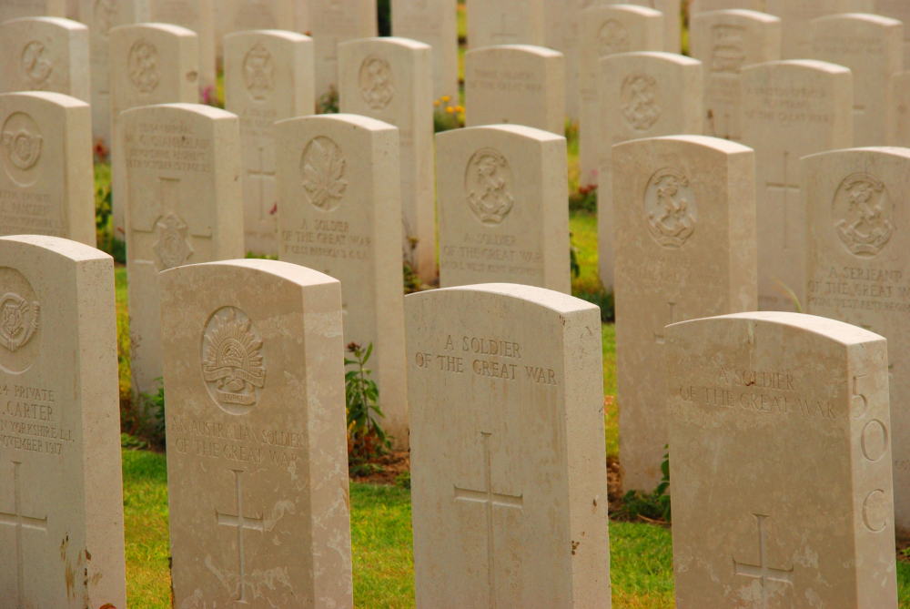 Tne Cote Cemetery