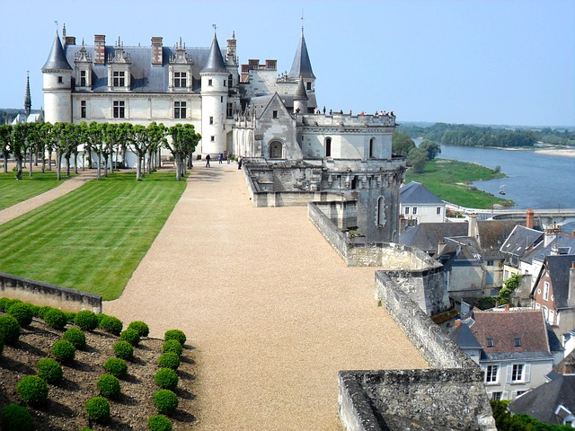 Chateau d'Amboise - Loire Valley chateaux