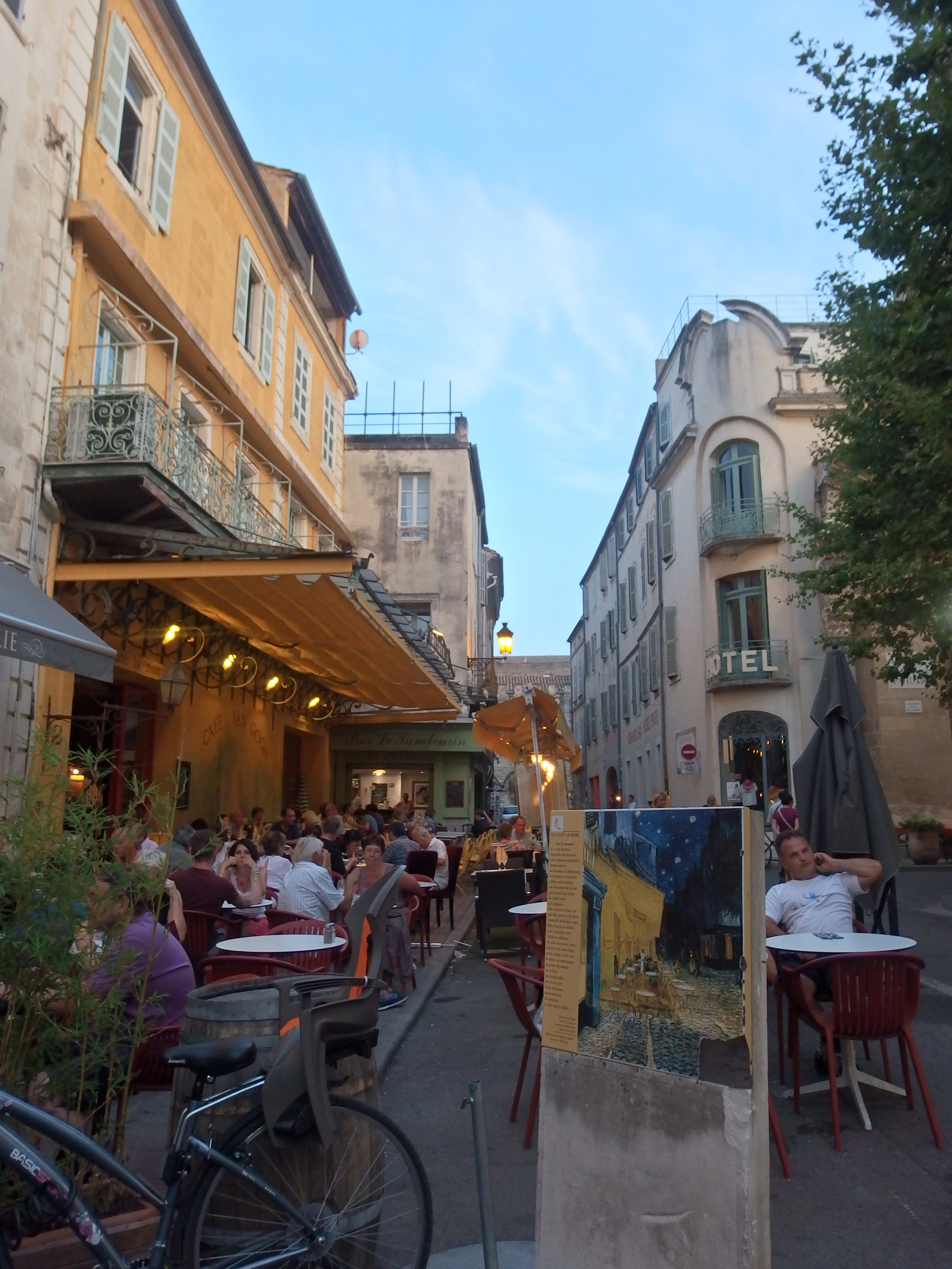 Arles cafe van gogh painting scene van gogh life provence