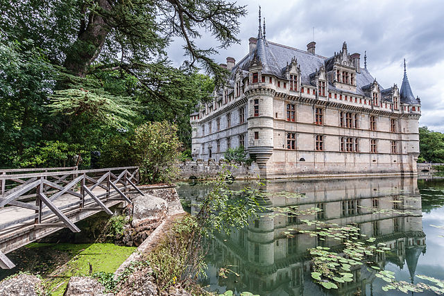 Azay-le-Rideau castle - best place to stay in the Loire Valley