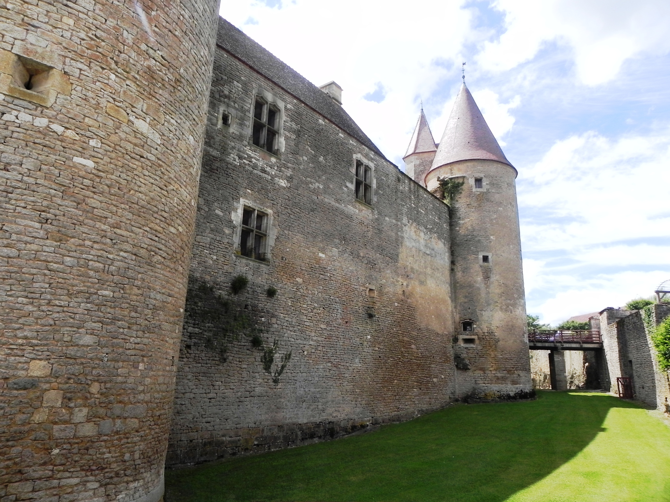 Castle of Chateauneuf en Auxois
