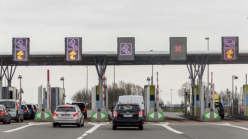 France highway toll barriers driving in France