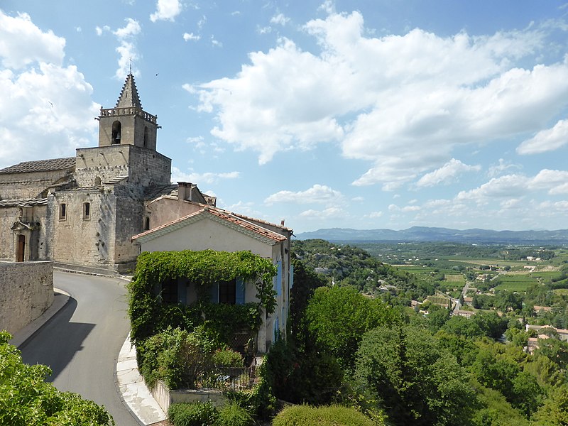 Venasque town, Provence